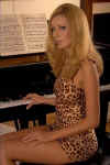 renee_004.jpg (27999 octets)
